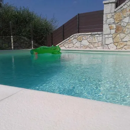 Lydia Apartament Katomerion