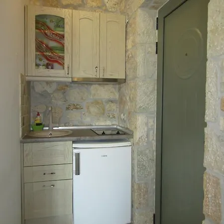 Lydia Apartment *